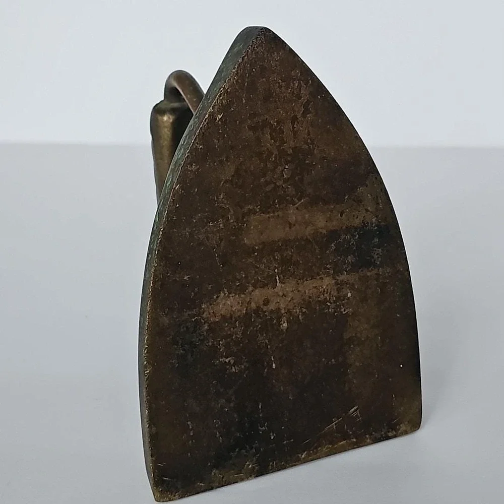 Antique Bronze Cast‎ Iron Clothing Press Iron Vintage 5lbs 11oz 1825